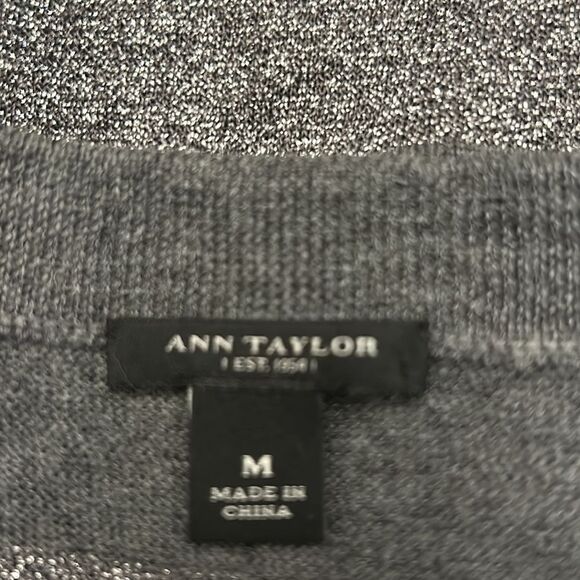 Ann Taylor Silver sparkle long sleeve cardigan Size M EUC - Picture 7 of 7